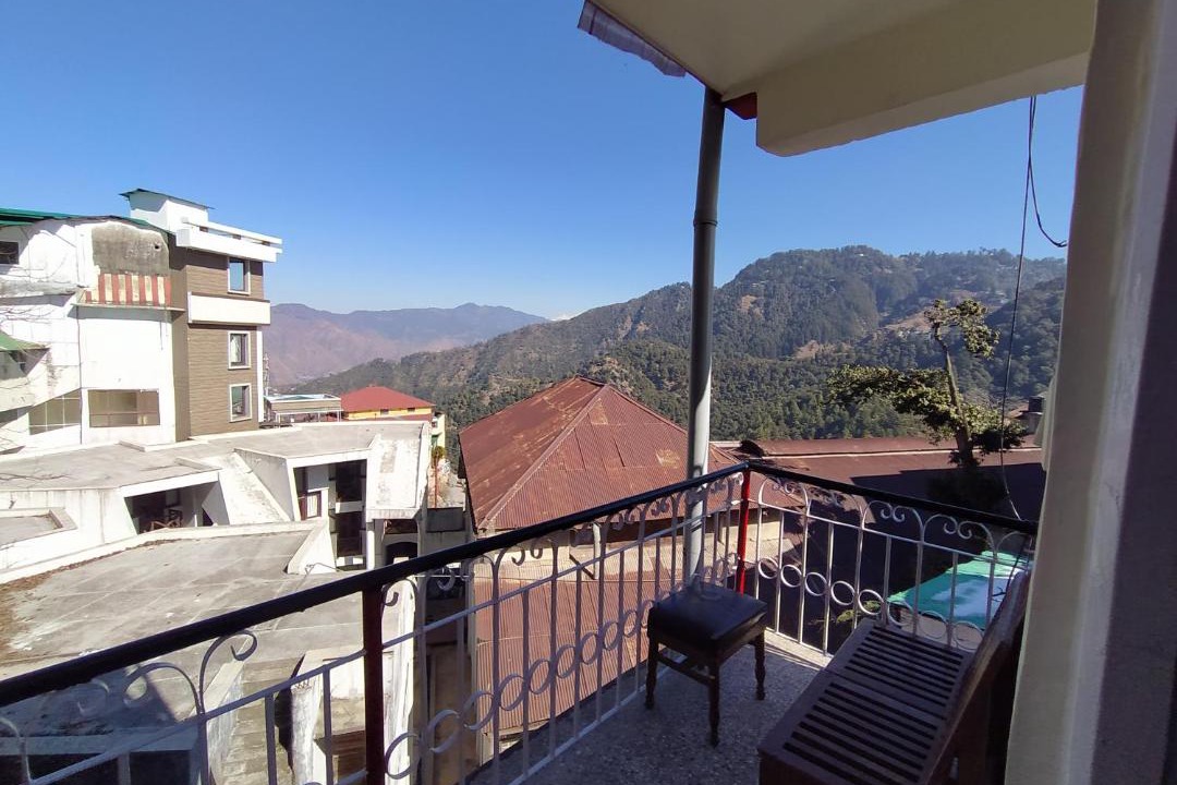 Photo of Patio Balcony in Library Road