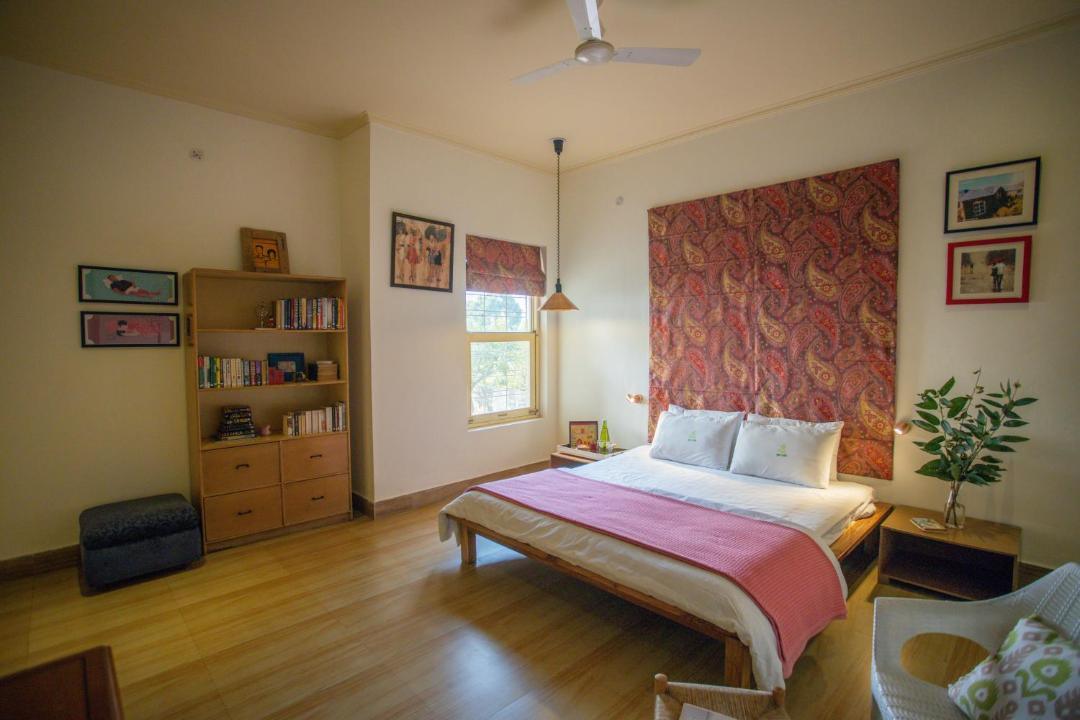 Photo of Bedroom in Lansdowne
