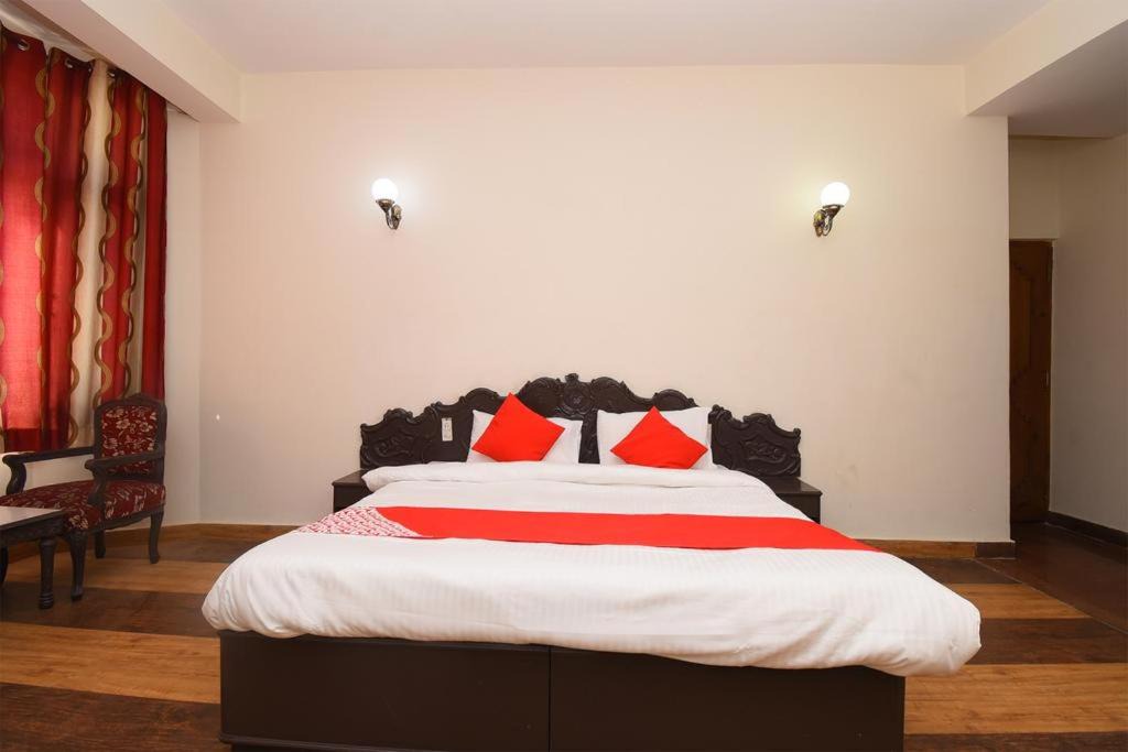 Photo of Bedroom in Simsa Village