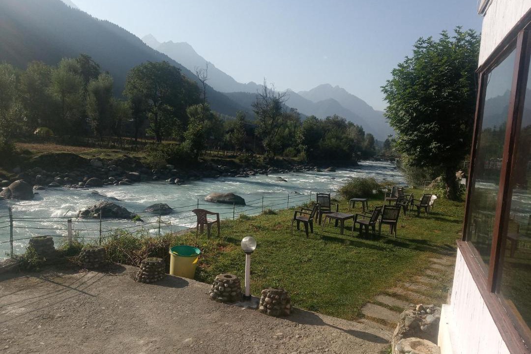 Photo of Others in Laripora