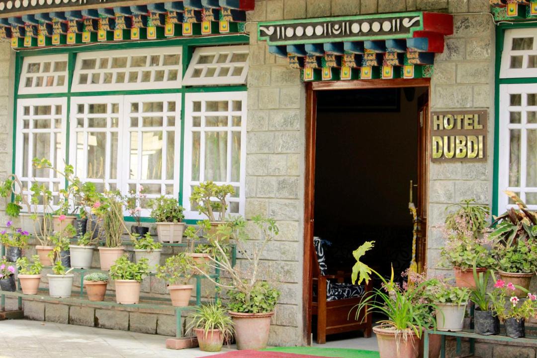 Photo of Buildings in Geyzing
