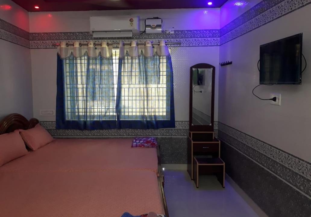 Photo of Bedroom in Hogenakkal