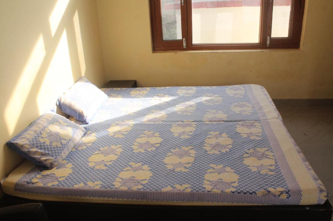 Photo of Bedroom in Naddi