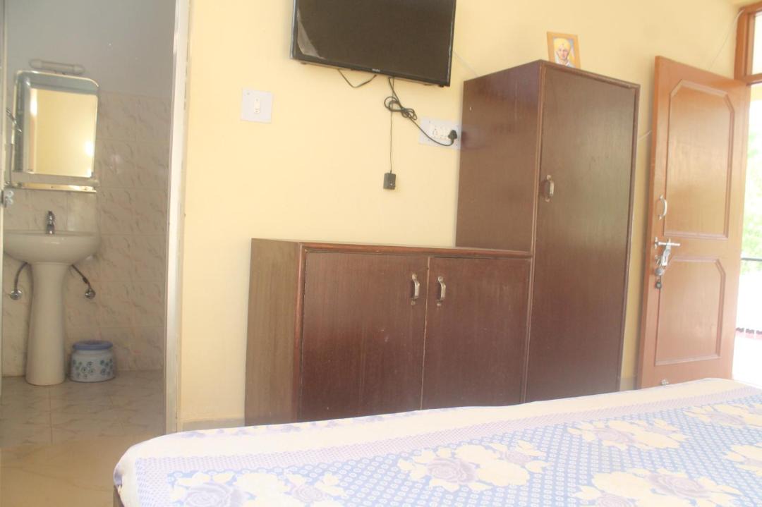Photo of Bedroom in Naddi