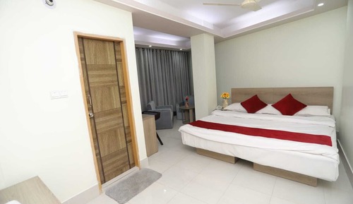 Deluxe Single Room