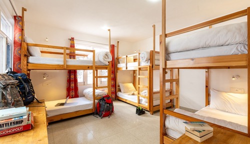 6 Bed Mixed Dorm