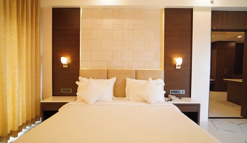 Royal Room