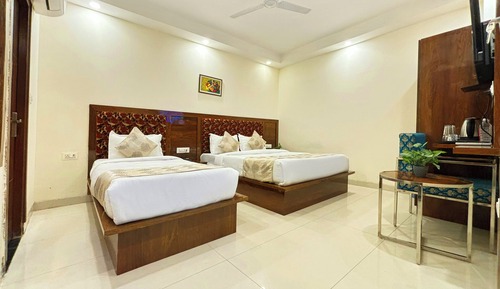 Deluxe Triple Room