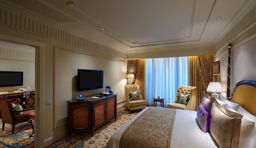 Luxury Suite