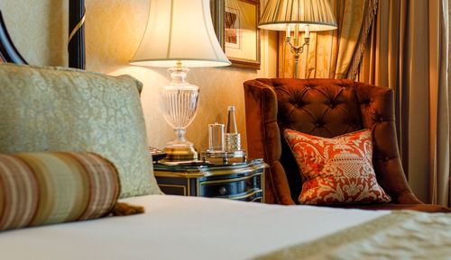 Royal Room (Premier)