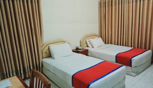 Deluxe Twin Room