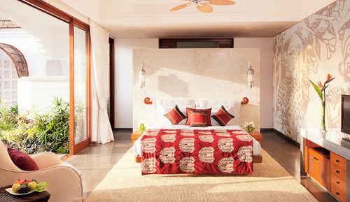 Deluxe Villa, 1 King Bed, Courtyard View