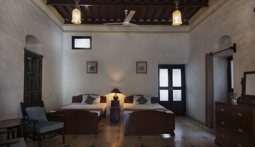 Signature Room