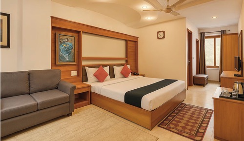 Super Deluxe Room