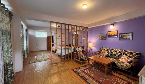 Family Room, Balcony