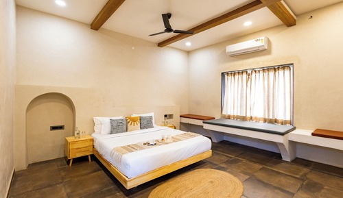 Standard Villa