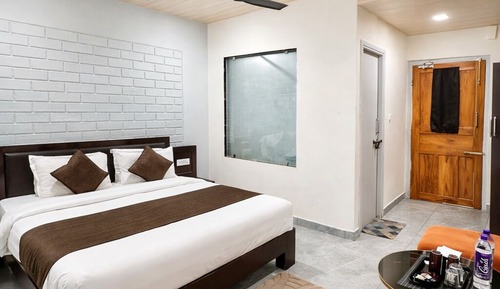 Deluxe Double Room, Balcony, Valley View