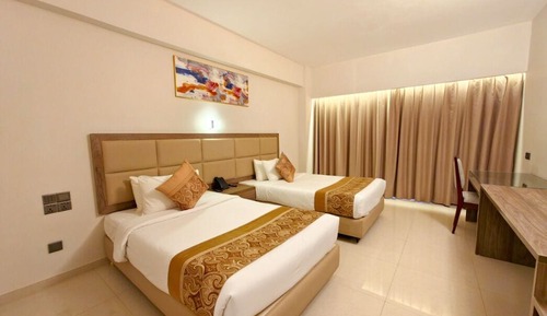 Premier Double or Twin Room, 2 Twin Beds, Balcony, City View