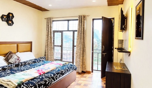 Family Double Room
