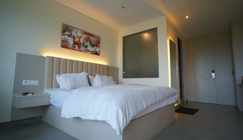 Luxury Double or Twin Room