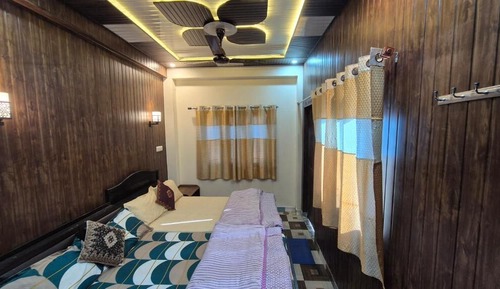 Deluxe Suite, Balcony, Mountain View