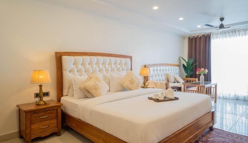 Family Suite, Balcony, Mountain View