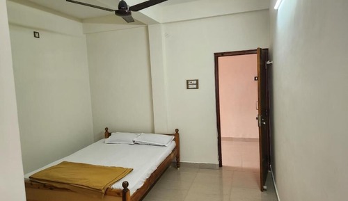 Standard Room, Private Bathroom
