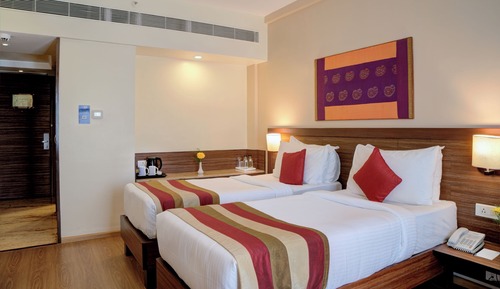 Deluxe Room, City View