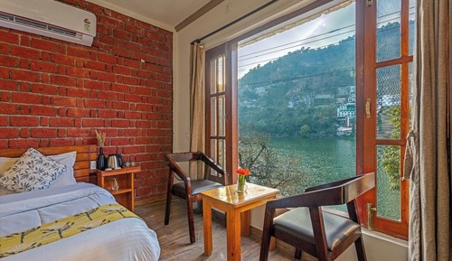 Deluxe Double Room, Lake View