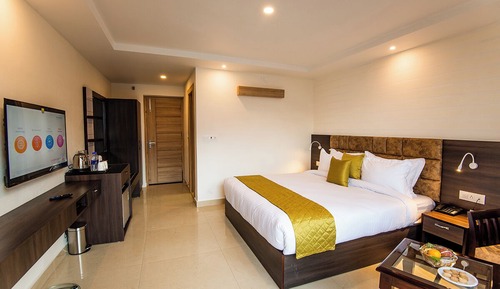 Lake View Room(Without Balcony)