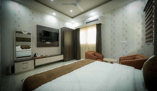 Executive Double Room, Balcony, Pool View