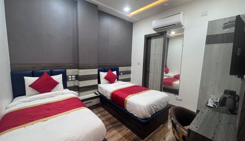 Deluxe Triple Room