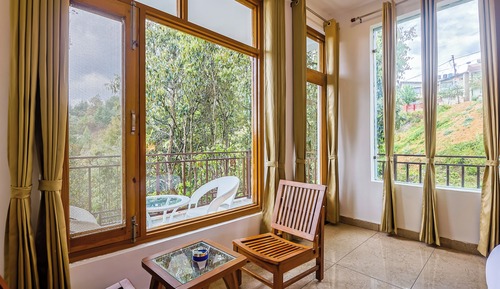 Standard Room with Garden View