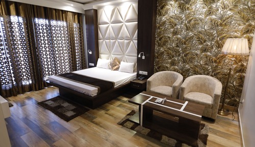 Luxury Room