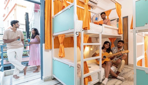 Bed in 4 Bed Mixed Dorm with Balcony