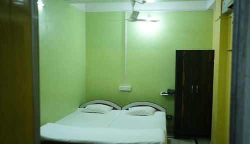 Standard Double Room, Balcony, Park View