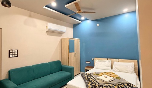 Super Deluxe Room