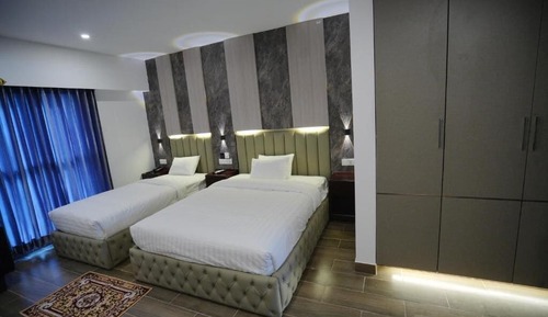 Deluxe Twin Room