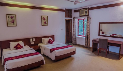 Deluxe Double or Twin Room, Balcony, Garden View
