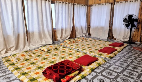 Deluxe Cottage