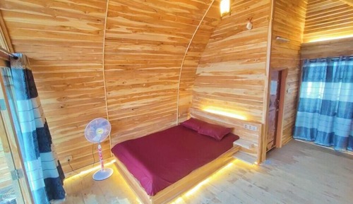 Deluxe Double Room, Hill View