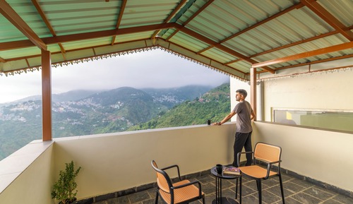 Superior Double Room with Balcony and Valley View