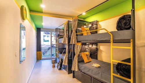 Bed in 4 Bed Mixed Dormitory with Balcony