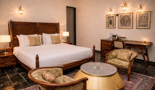 Luxury Mountain View Room with Private Balcony