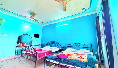 Deluxe Quadruple Room, City View