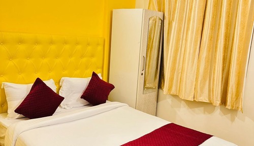 Deluxe Double Room, City View
