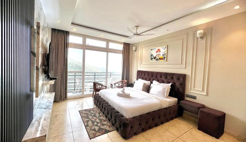 Premium Room