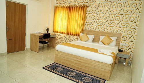 Suite, Balcony