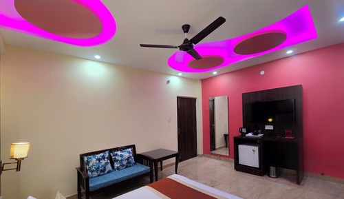 Deluxe Double Room, Balcony, Mountain View