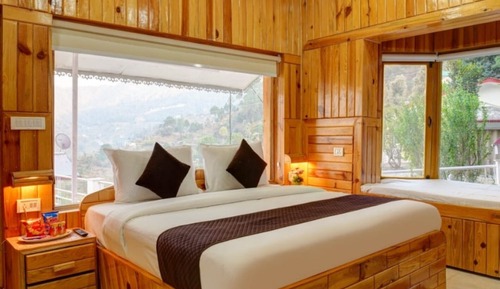 Royal Triple Room